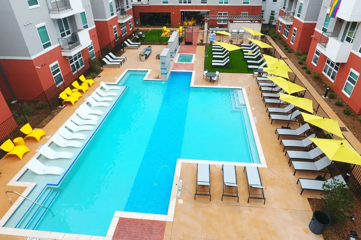 Liv+, Arlington – Amenities