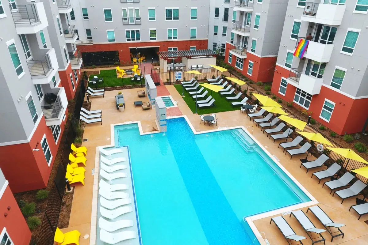 Liv+, Arlington – Amenities