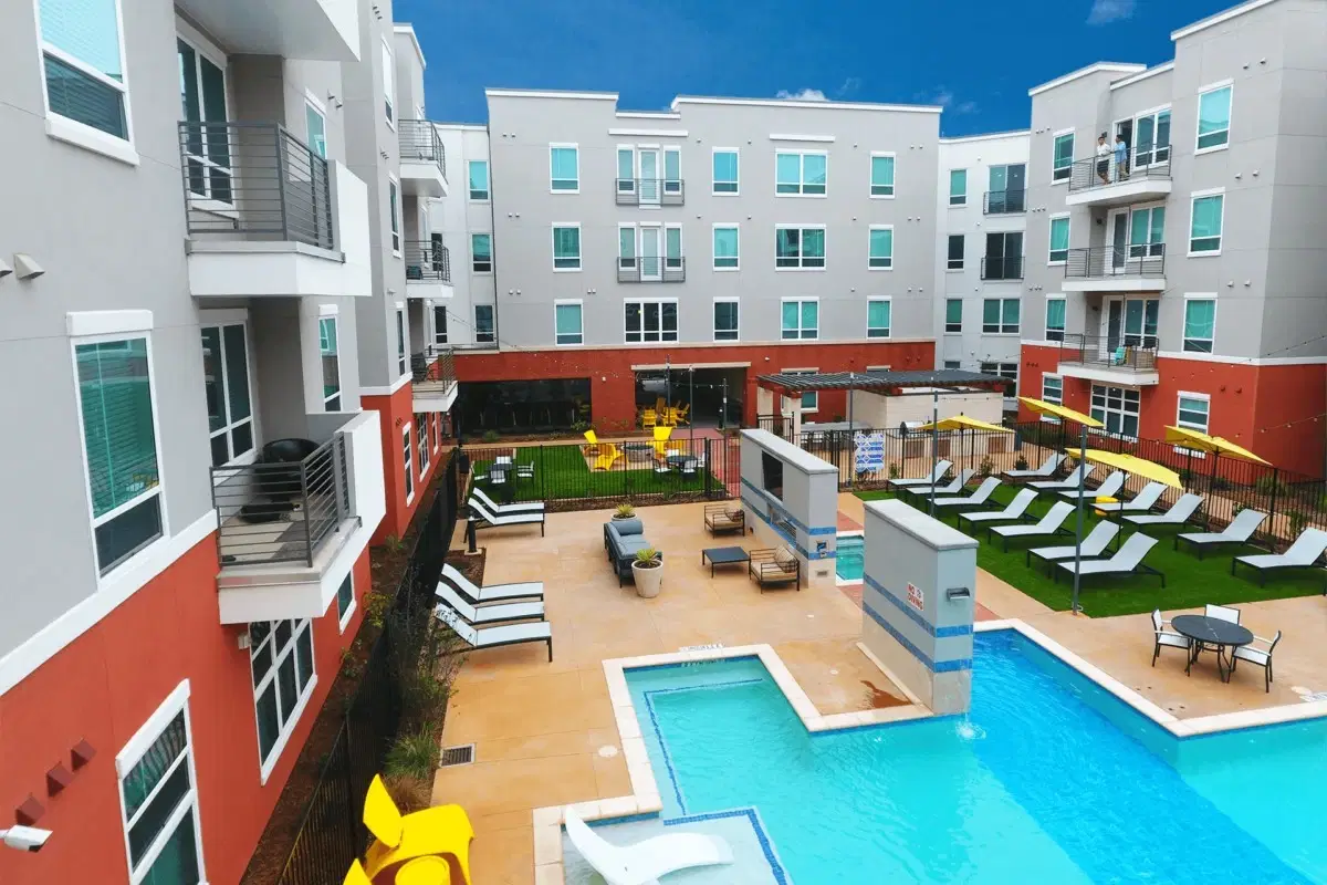 Liv+, Arlington – Amenities