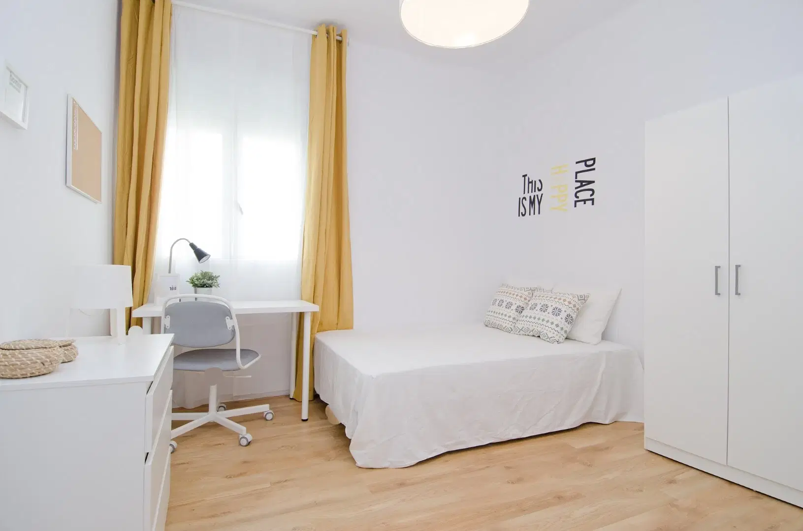 SPC 28012, Madrid – #72285: Room in a 9 Bedroom 3 Bathroom (Calle De La Colegiata)