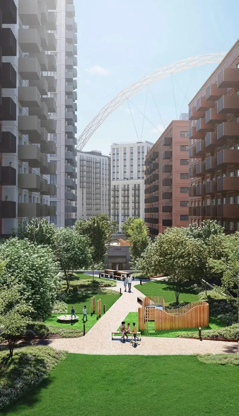Solar, London – Exterior
