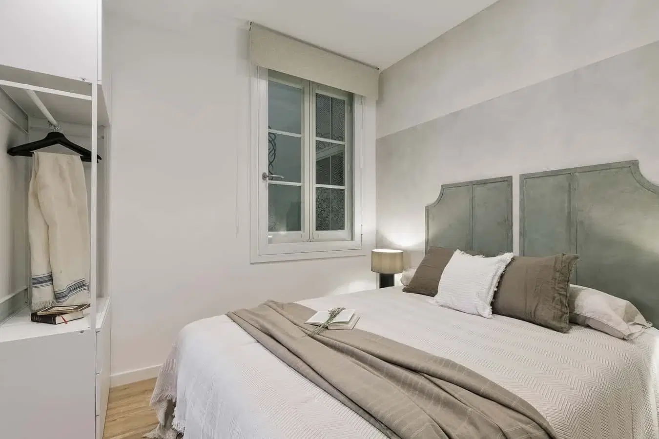 SPC 8015, Barcelona – #160847: Studio (Carrer De La Diputació)