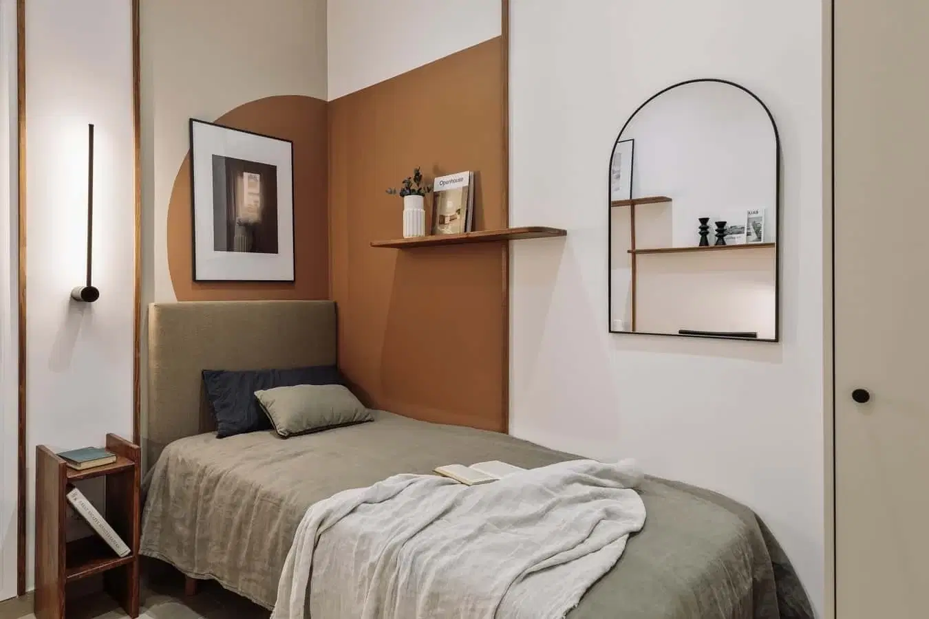 SPC 8015, Barcelona – #174251: 3 Bed 2 Bath (Carrer De Rocafort)