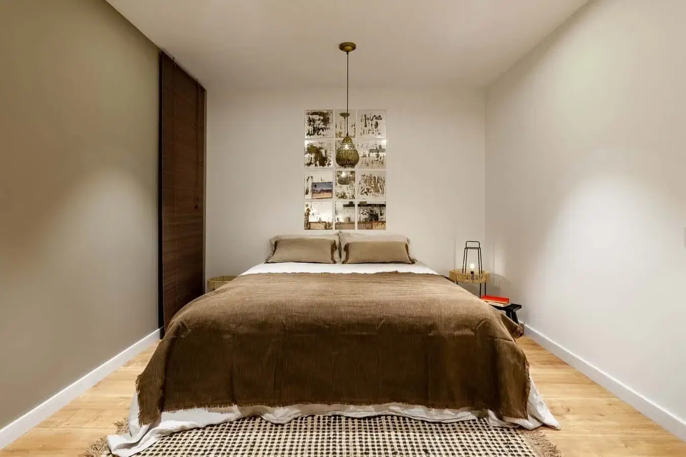 SPC 8015, Barcelona – #160479: 4 Bed 3 Bath (Carrer Del Consell De Cent)