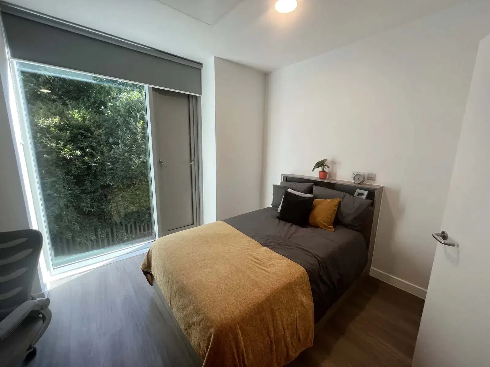Albany Student Village, Coventry – Large Ensuite