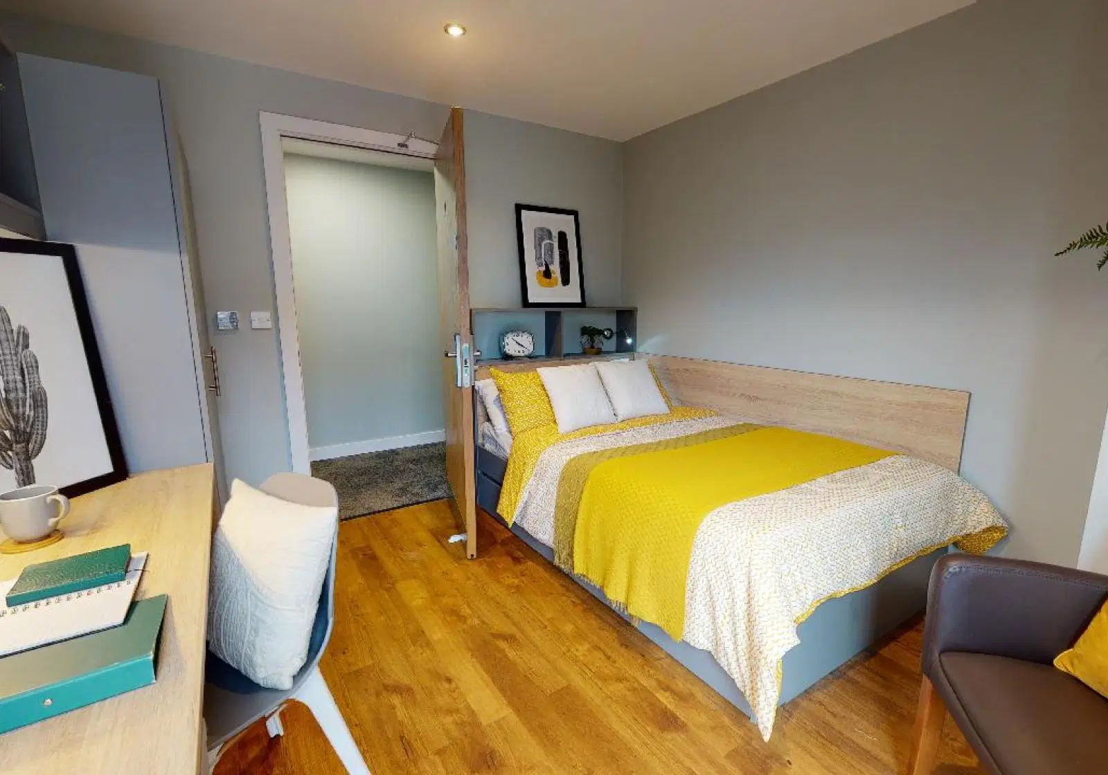 iQ Knight House, Sheffield – 3-Bed Silver Room