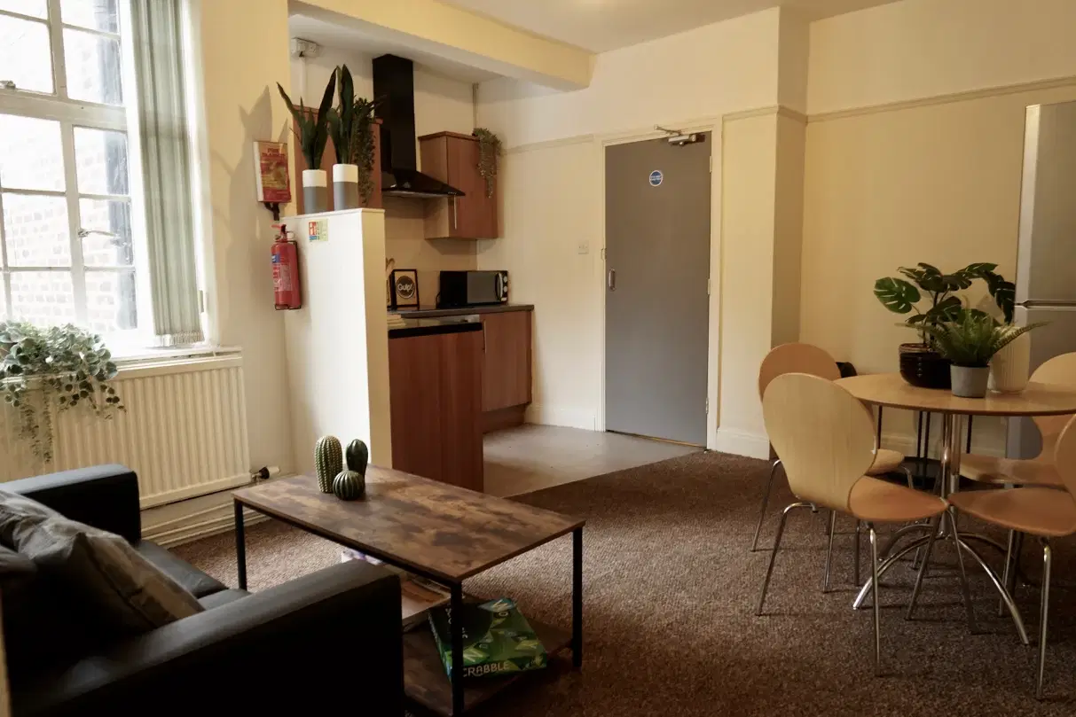 Carfax Court Flats, Manchester – Common Area