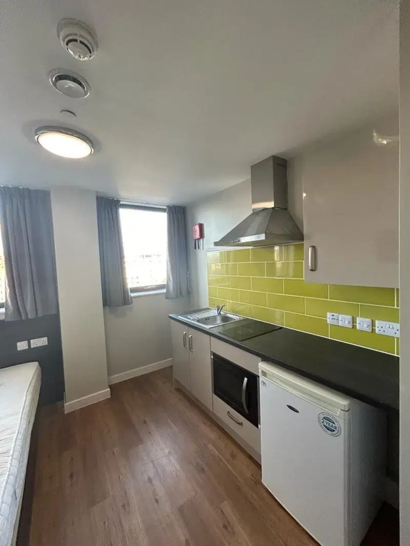 Sovereign House, Sheffield – Kitchen