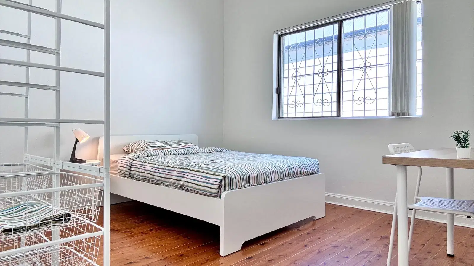 Room in a 5 Bedroom Apartment, Fore St, Canterbury, Australia NSW 2193 – Room 8