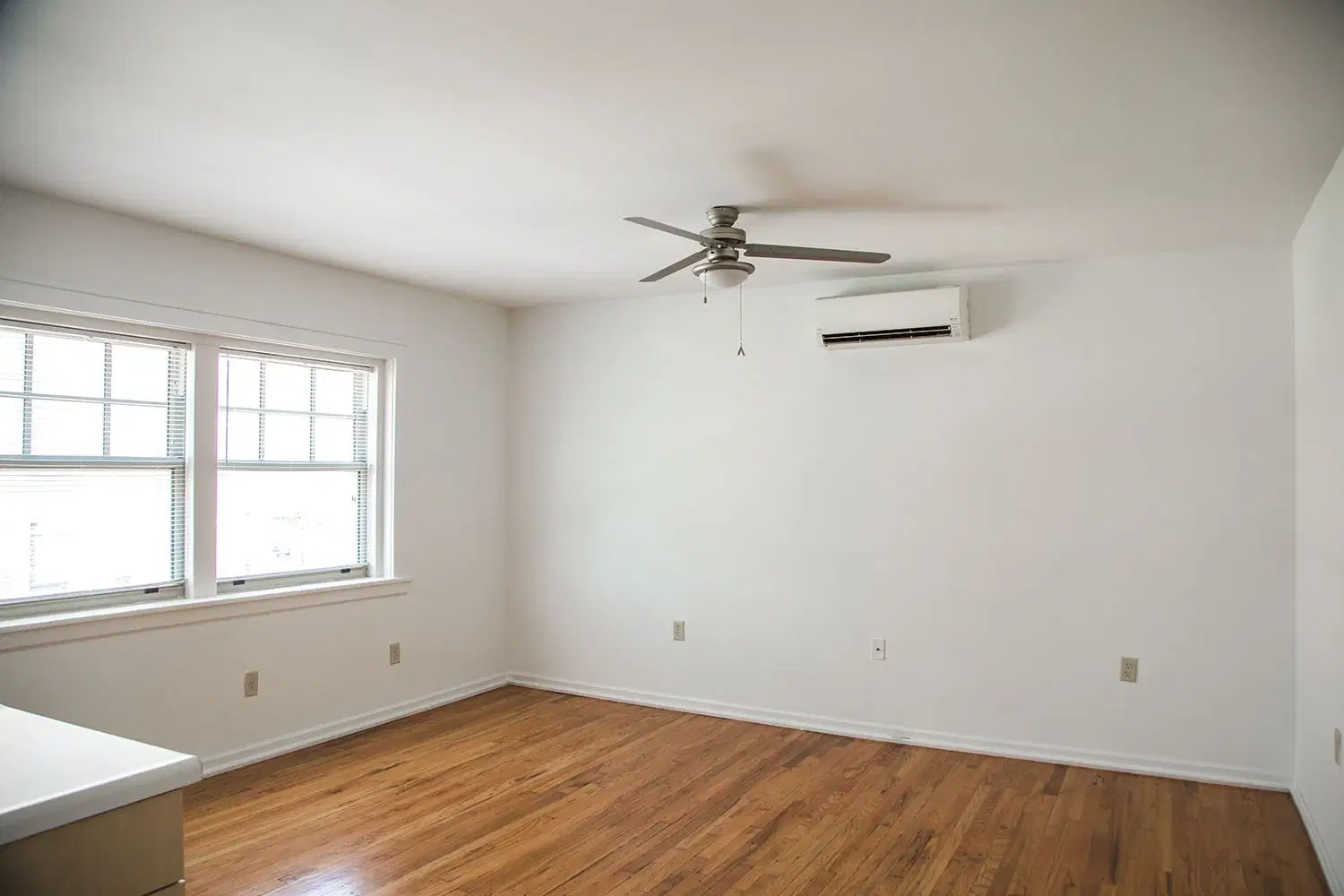 Gerhardt, St. Louis – 1 Bed 1 Bath