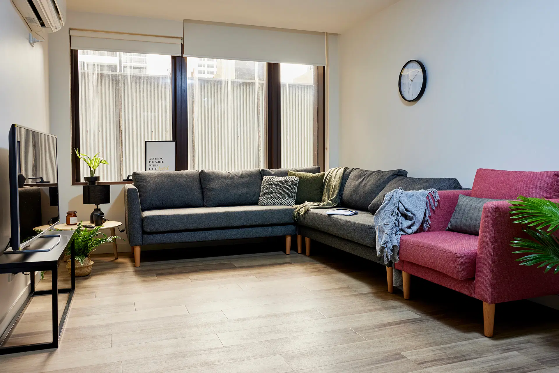 Scape La Trobe, Melbourne – 7 Bedroom Shared Bathroom, King Single Bed