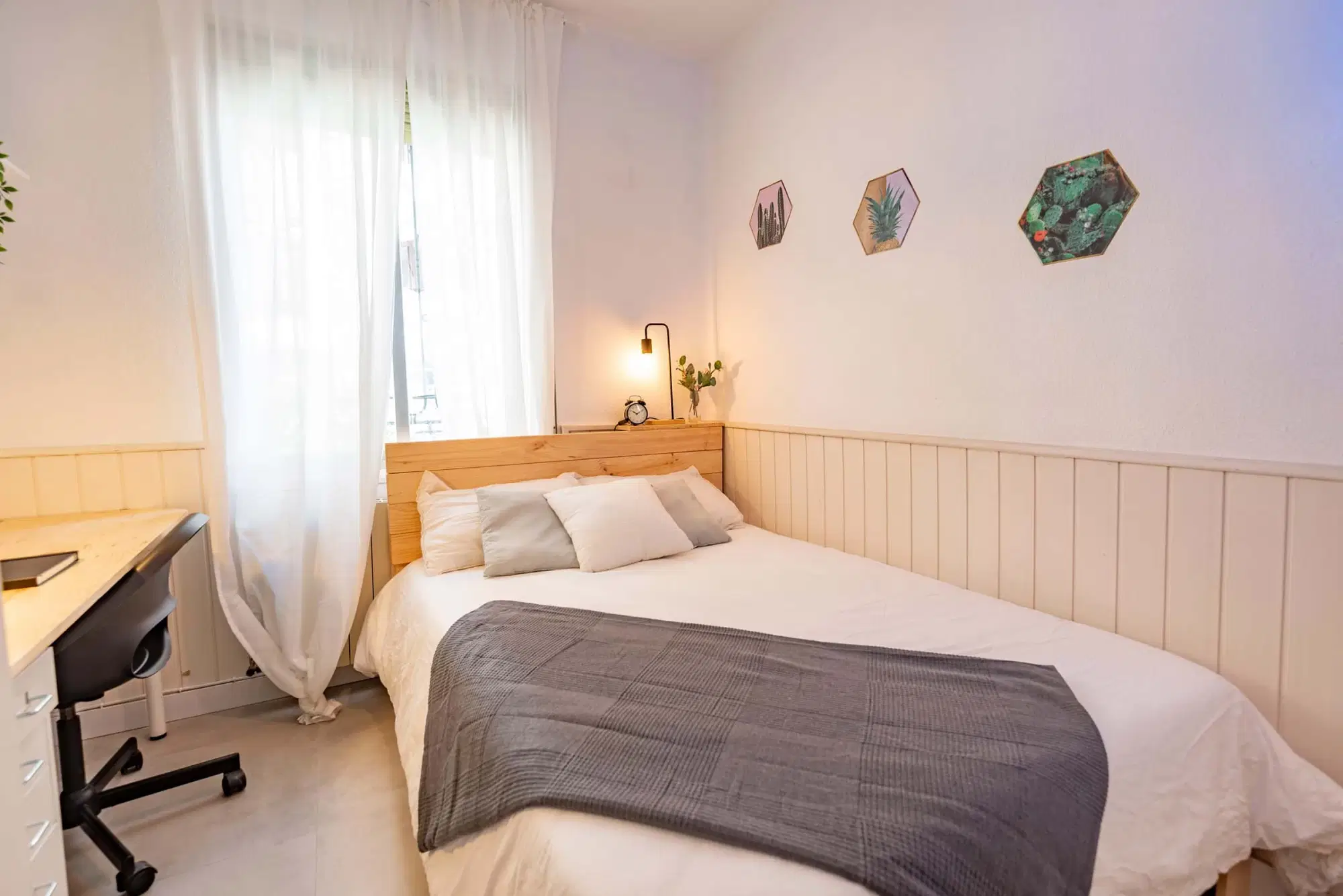 SPC 28015, Madrid – #87051: Room in 5 Bedroom 3 Bathroom (Calle De Bravo Murillo)