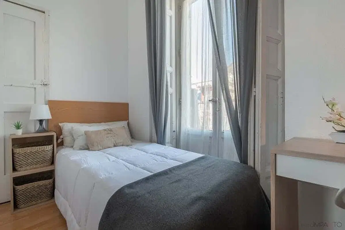 SPC 28015, Madrid – #88529: Room in 5 Bedrooms 1 Bathroom (Calle De San Vicente Ferrer)