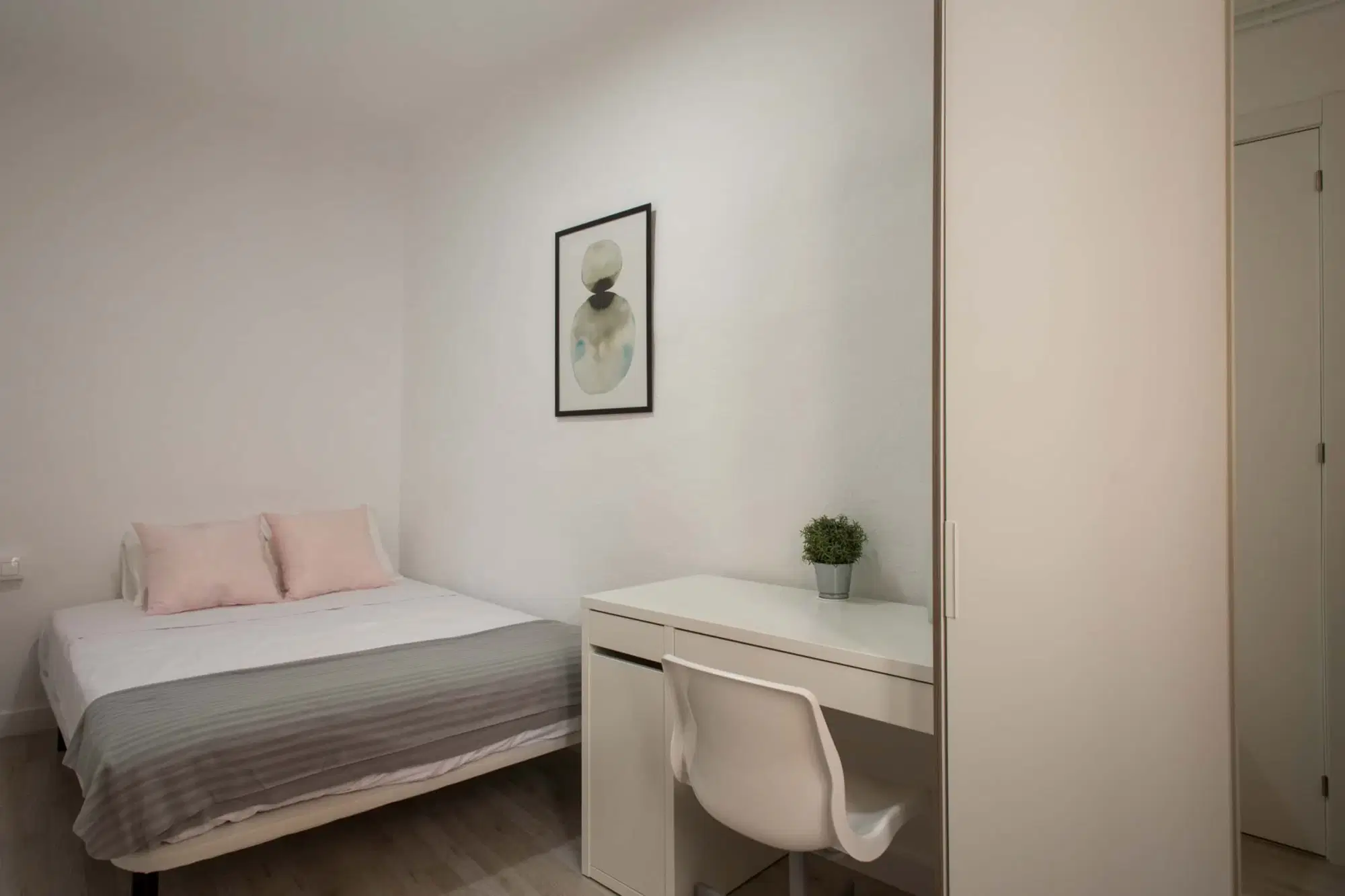 SPC 8001, Barcelona – #183923: 3 Bed 2 Bath (Carrer D'En Roig)