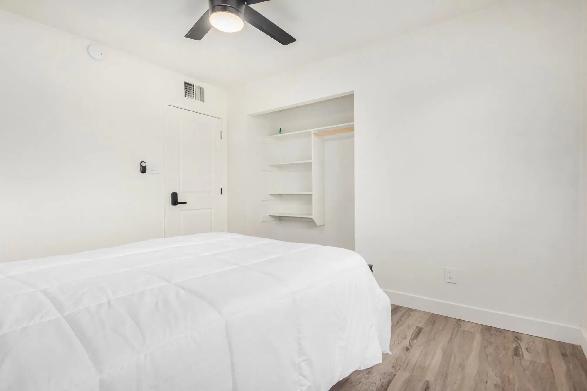 PDP 85033, Phoenix – #25316: Room in 10 Bed 3 Bath