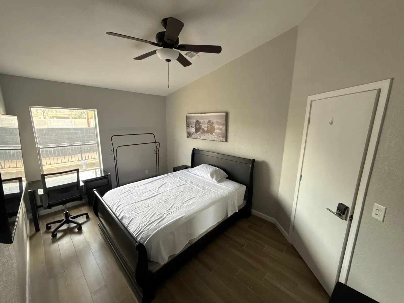 PDP 85204, Mesa – #38886: Room in 9 Bed 3 Bath