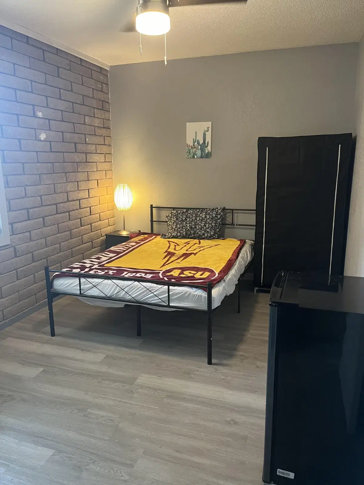 PDP 85306, Glendale – #30143: Room in 8 Bed 2 Bath