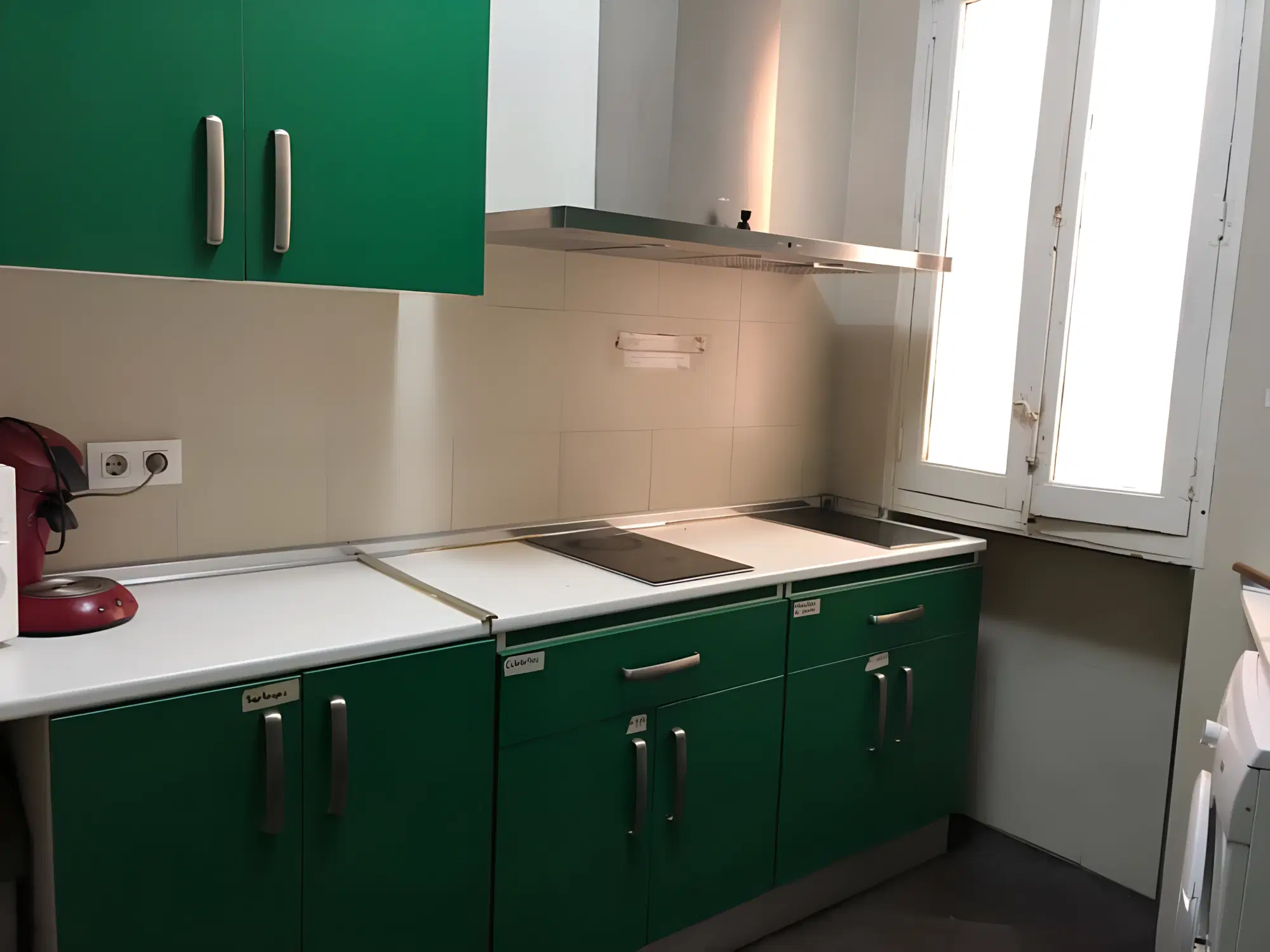 SPC 28045, Madrid – #72443: Room in 8 Bedroom 2 Bathroom (Paseo De Santa María De La Cabeza)