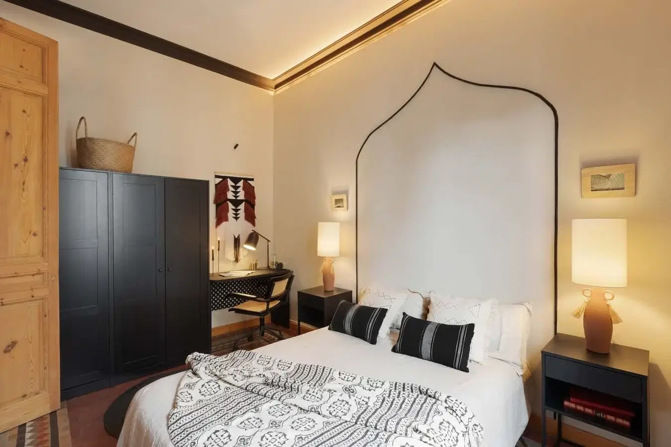 SPC 8008, Barcelona – #160432: 3 Bed 2 Bath (Carrer D'Enric Granados)