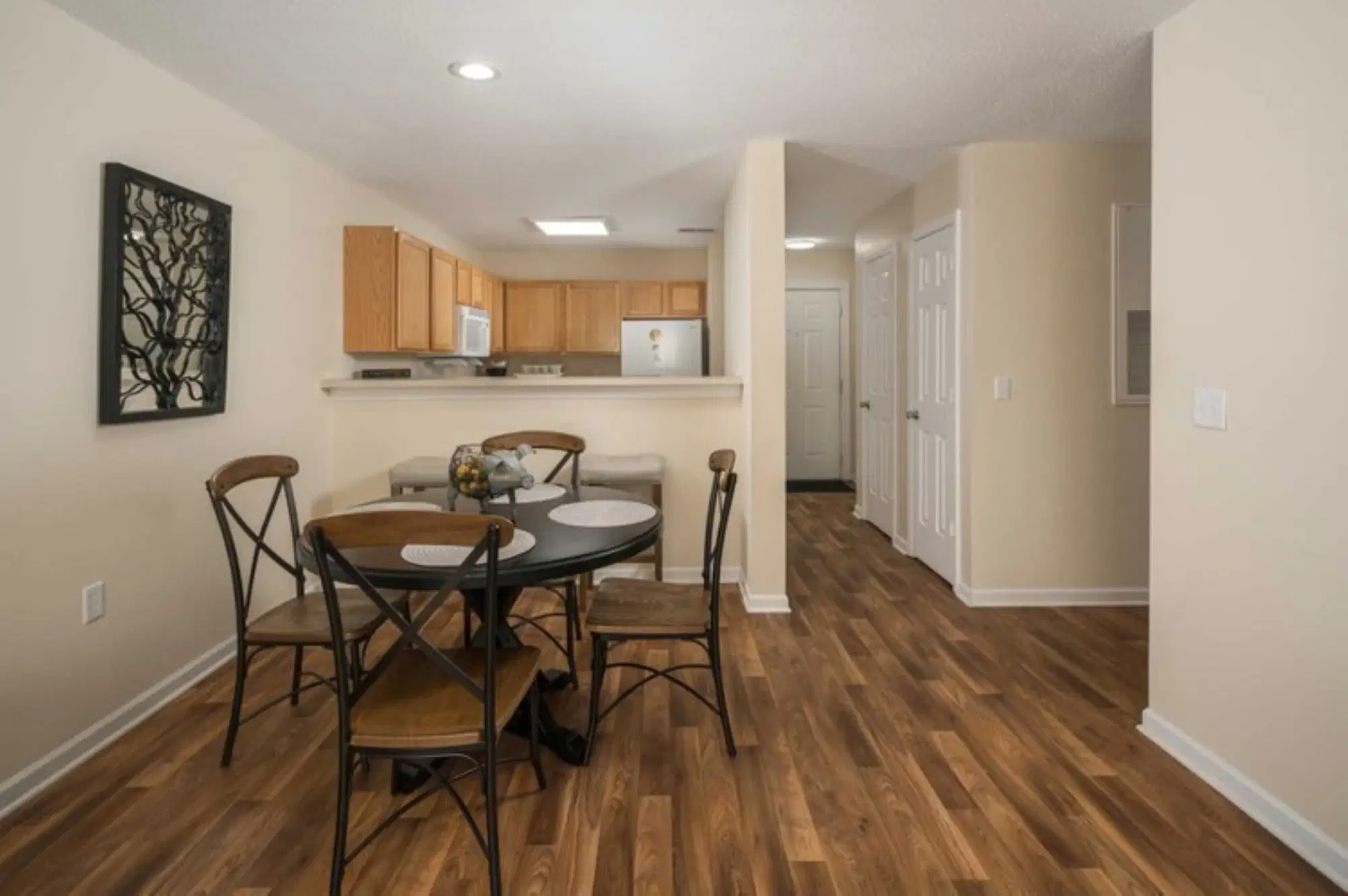 Mountaineer Village, Boone – Amenities