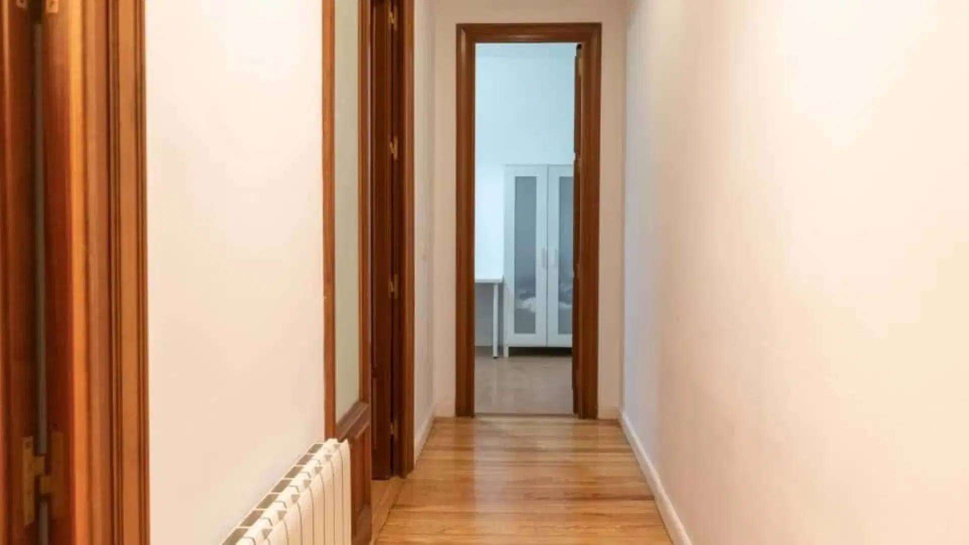 SPC 28003, Madrid – #159472: Room in 8 Bedroom 4 Bathroom (Calle De Santa Engracia)