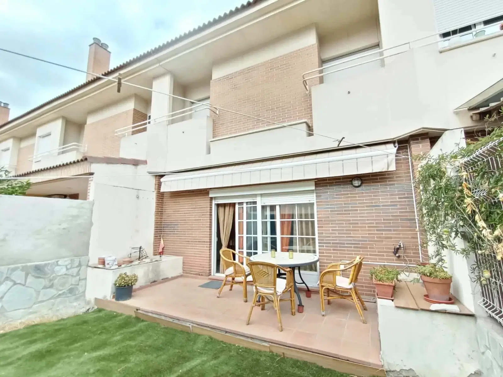 SPC 28903, Getafe – Exterior