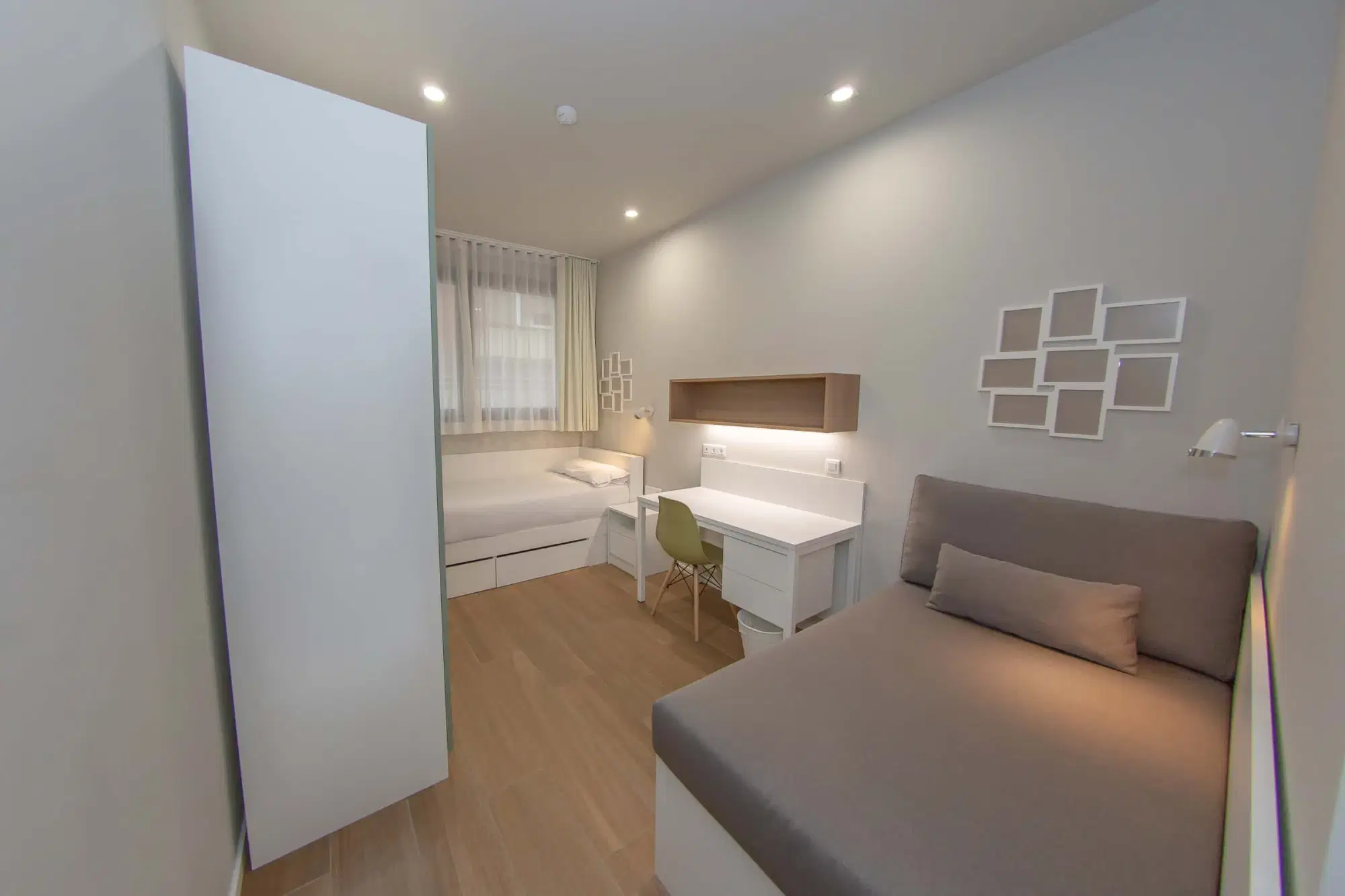 SPC 8006, Barcelona – #90835: Room in 1 Bedroom 1 Bathroom (Carrer De Sèneca)