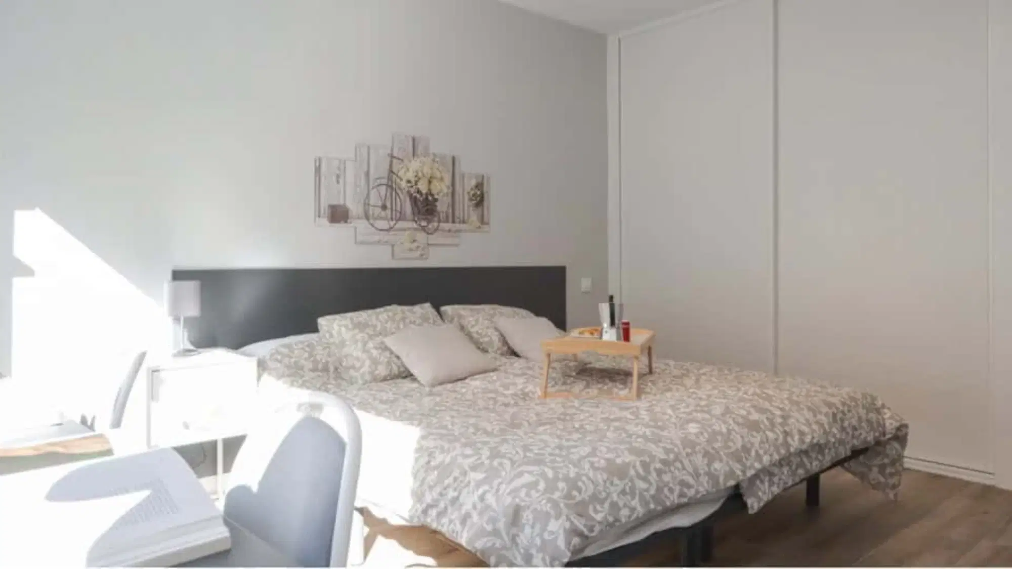 SPC 28039, Madrid – #159597: Room in 8 Bedroom 8 Bathroom (Calle De Almansa)