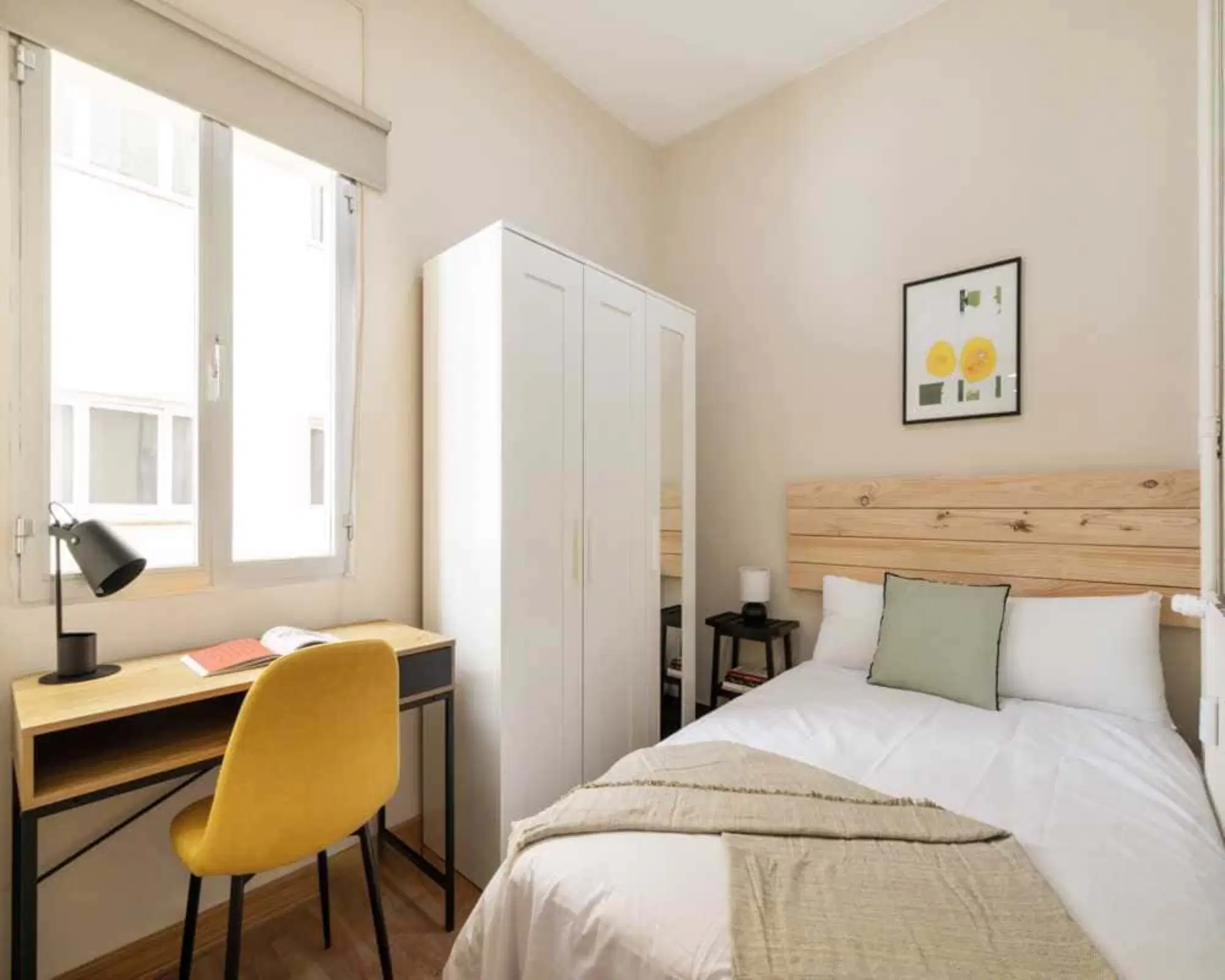 SPC 28006, Madrid – #165634: Room in 7 Bedroom 4 Bathroom (Calle De Lagasca)