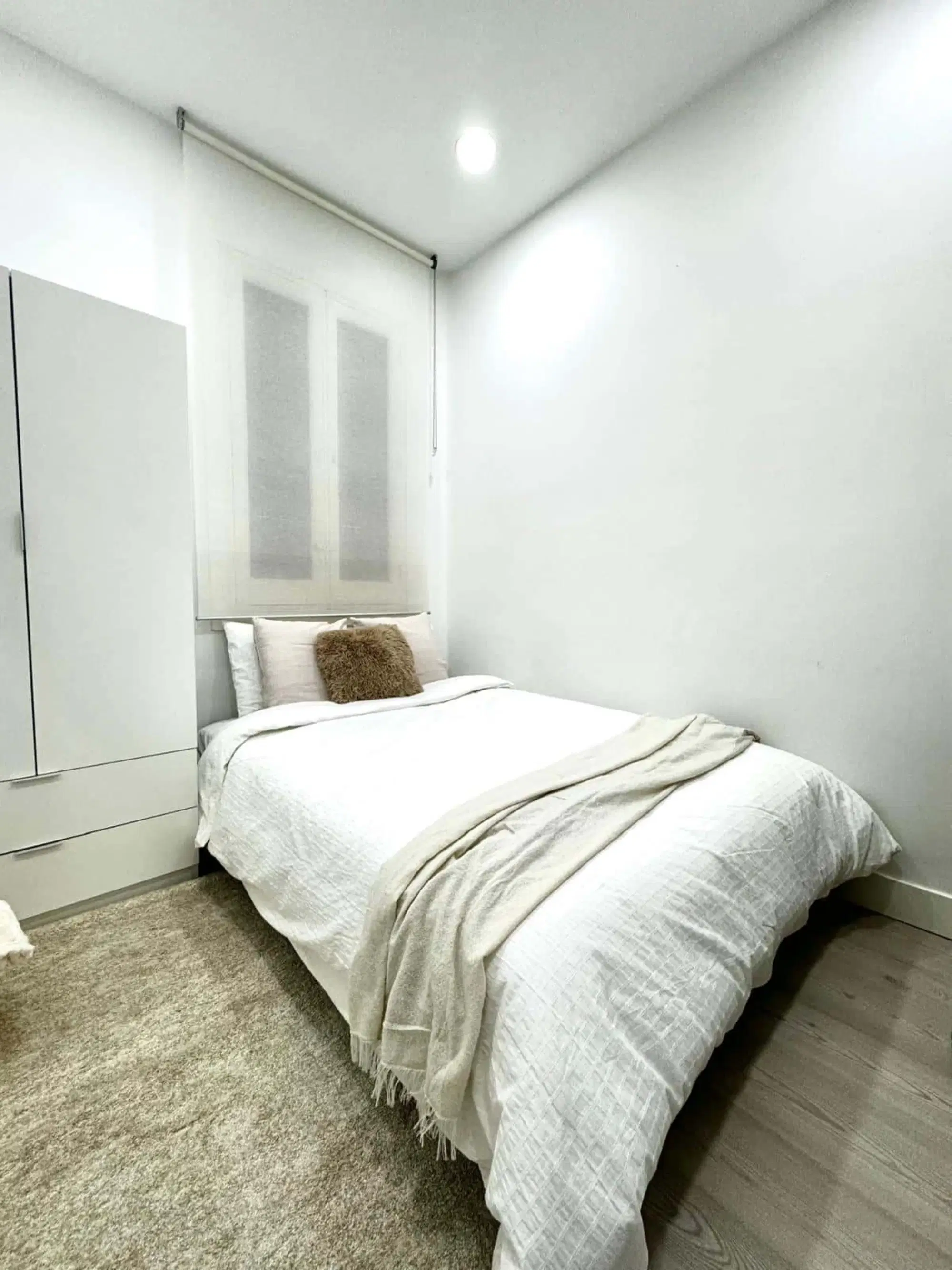 SPC 28006, Madrid – #182700: Room in 3 Bedroom 2 Bathroom (Calle De Serrano)