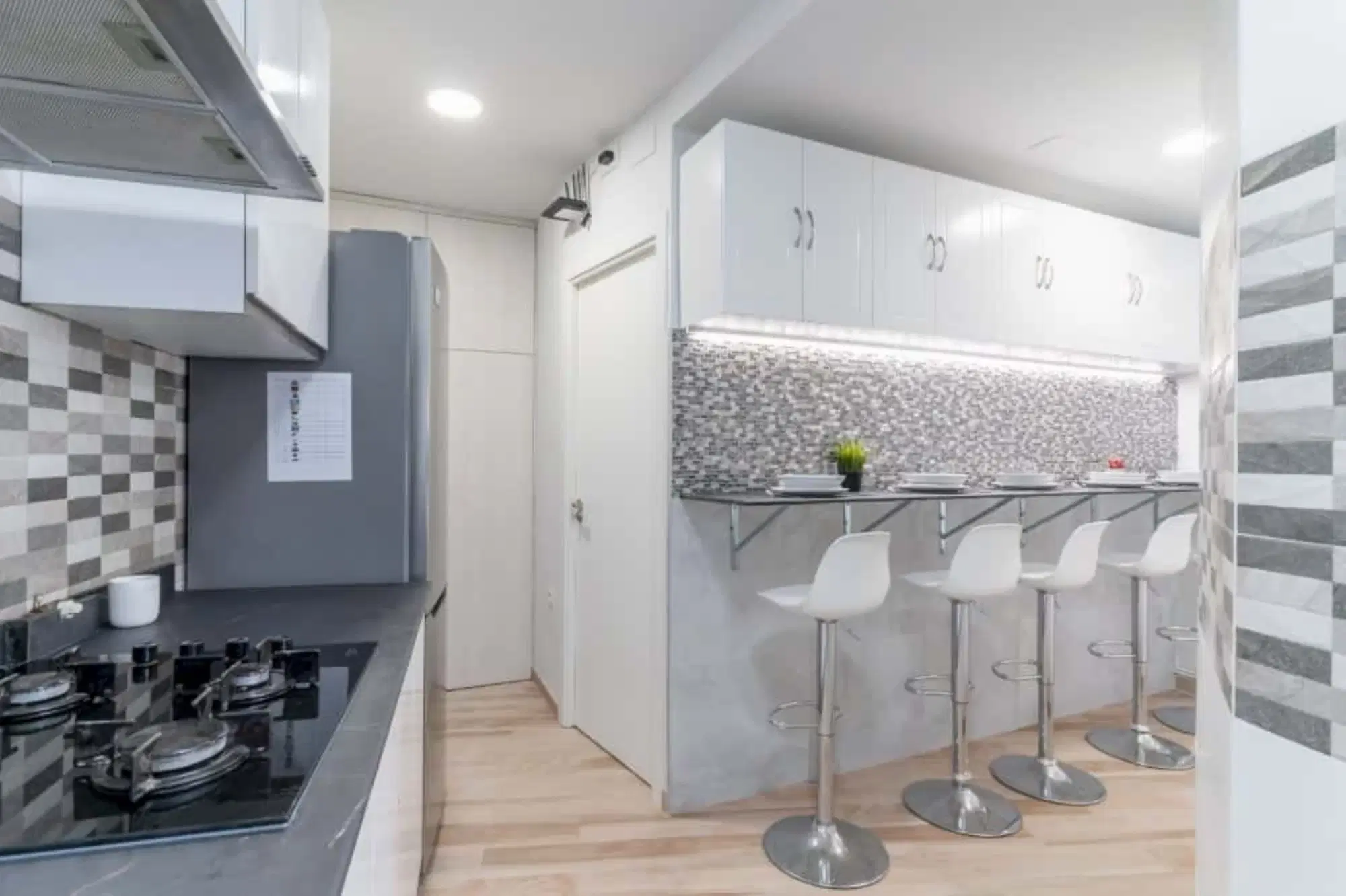 SPC 28011, Madrid – Kitchen