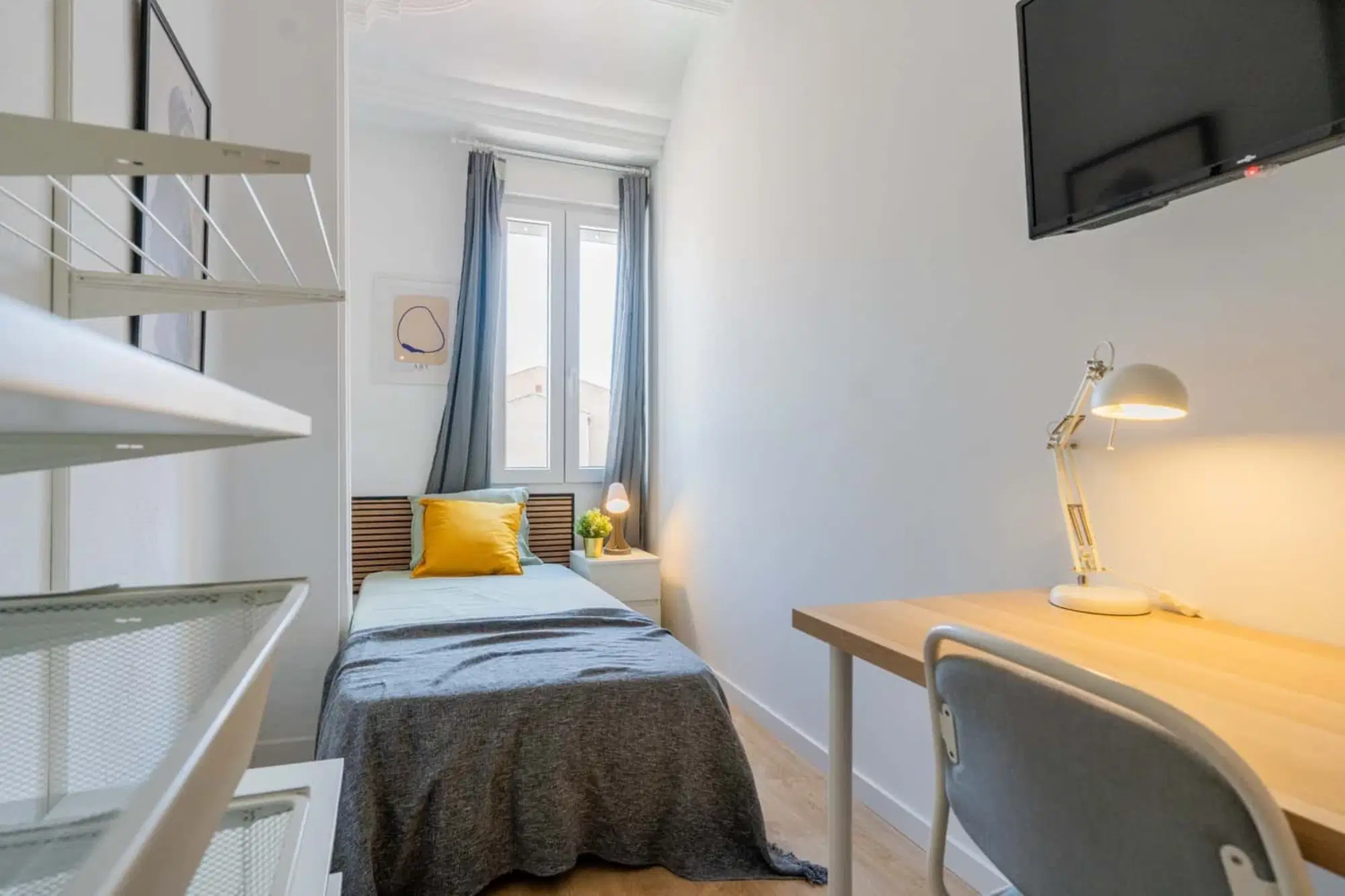 SPC 46007, Valencia – #189804: Room in 7 Bedroom 2 Bathroom (Carrer D'honorat Juan)