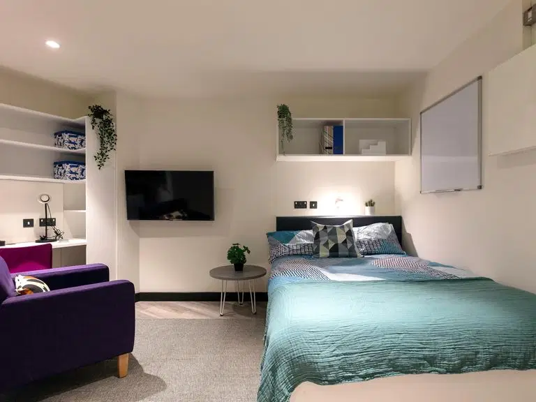 Yugo Brewers Close, Dublin – Premium Studio