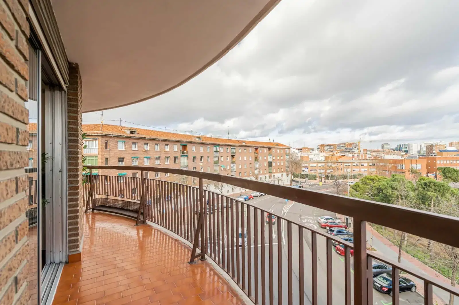 SPC 28028, Madrid – Exterior