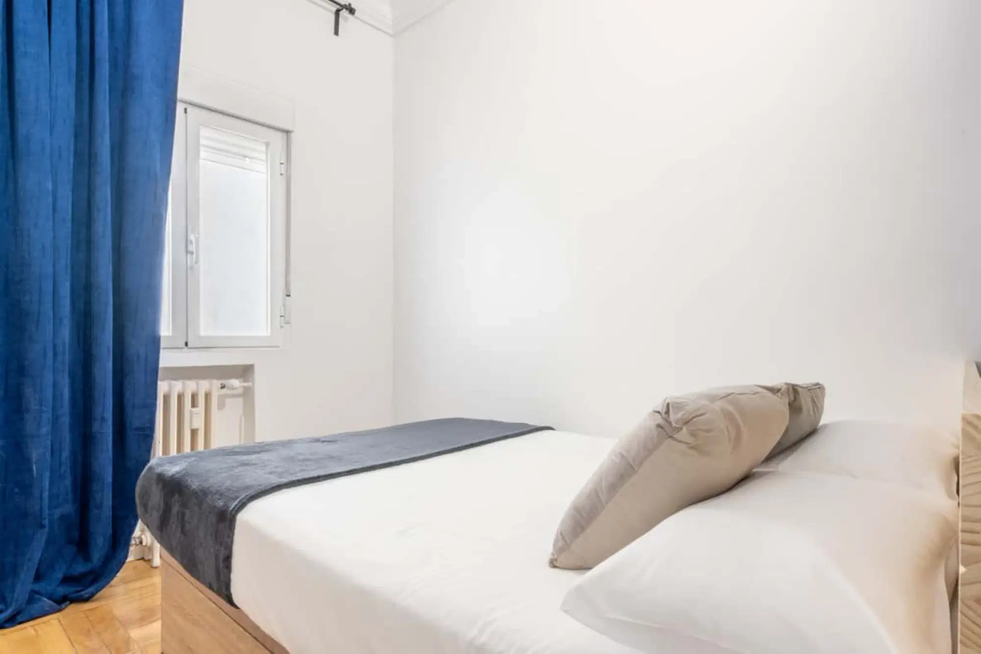 SPC 28028, Madrid – #166372: Room in 6 Bedroom 1 Bathroom (Calle Del Doctor Esquerdo)