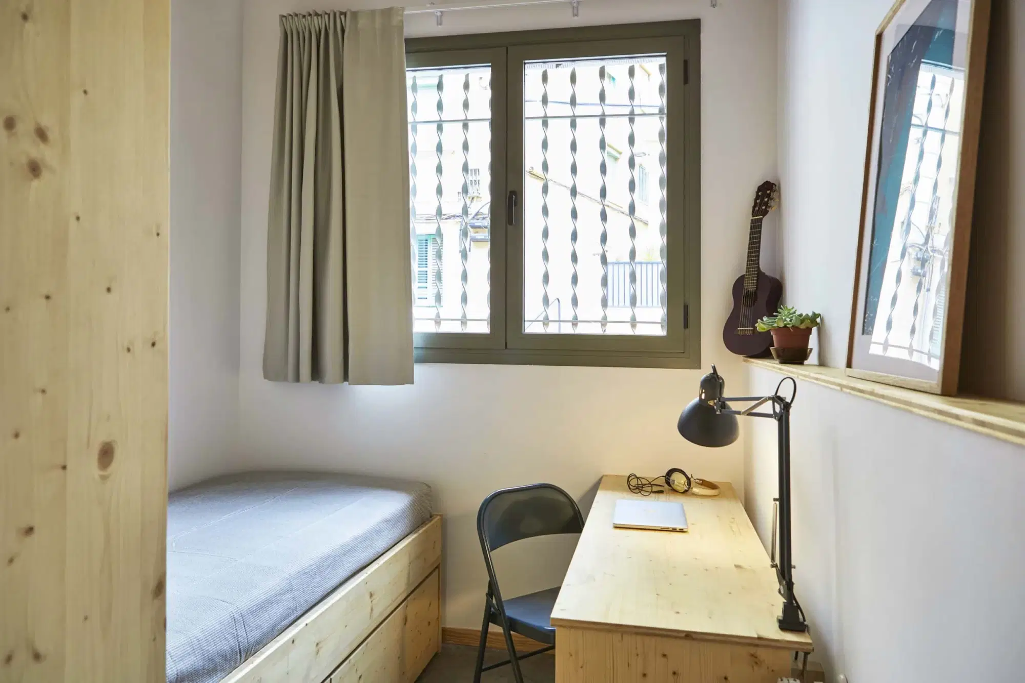 SPC 8025, Barcelona – #162156: Room in 10 Bedroom 10 Bathroom (Carrer De L'encarnació)