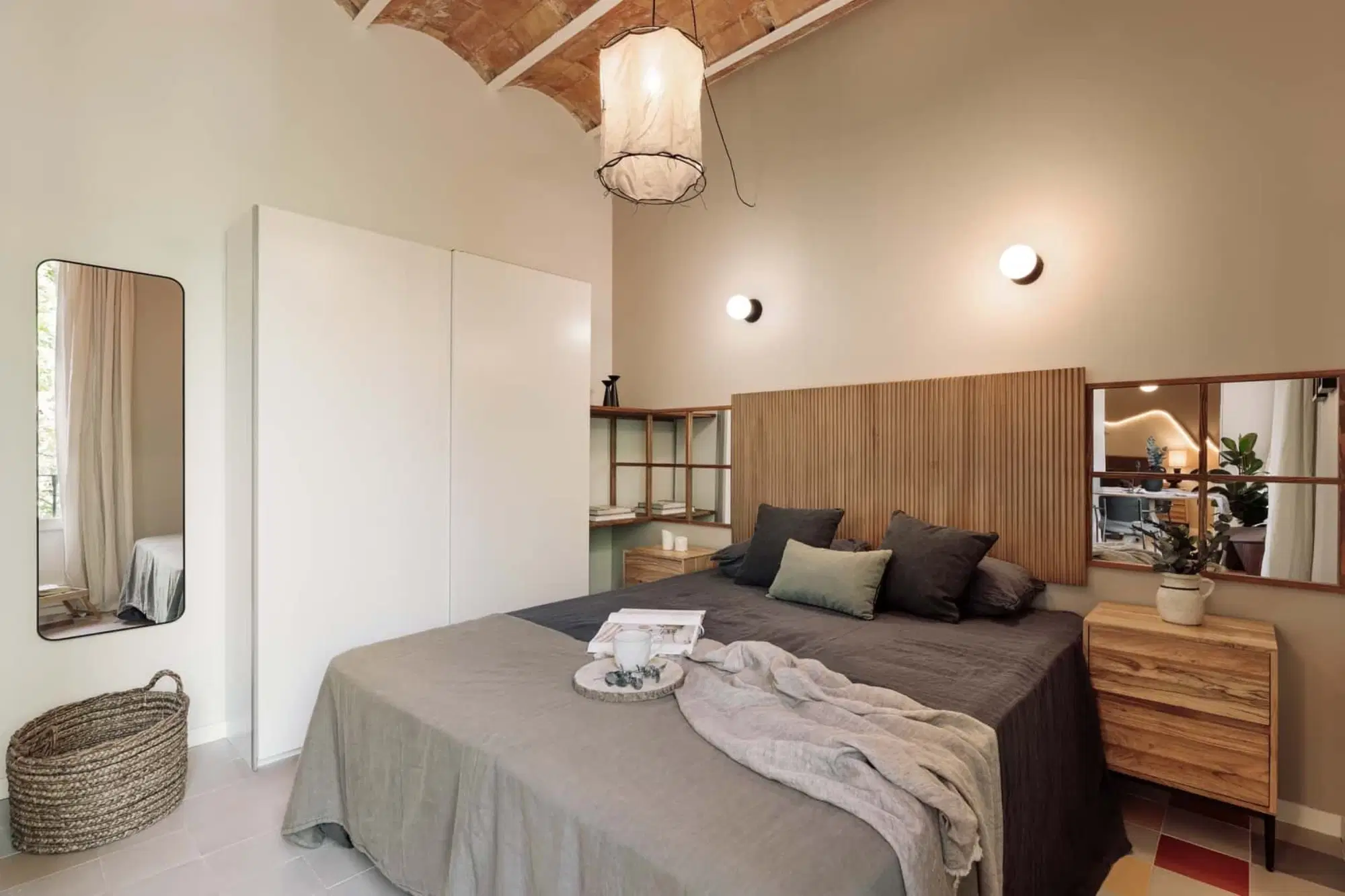 SPC 8010, Barcelona – #174234: 2 Bedroom 2 Bathroom (Ronda de Sant Pere)
