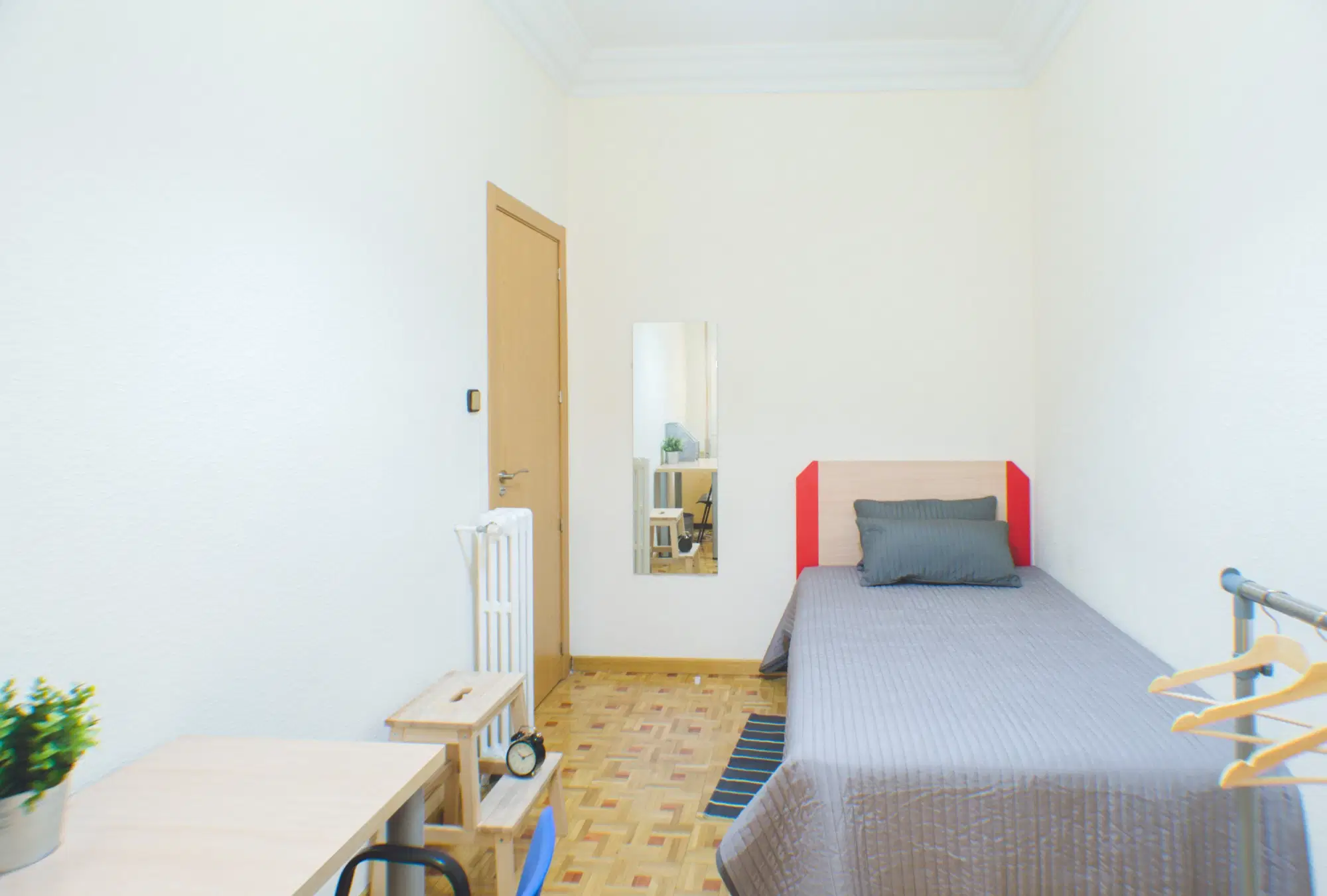 SPC 28007, Madrid – #71993: Room in 7 Bedroom 2 Bathroom (Calle Doctor Esquerdo)