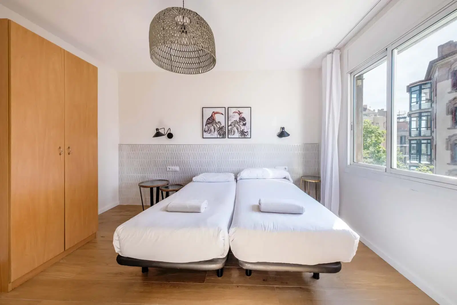 SPC 8021, Barcelona – #37896: 4 Bedroom 2 Bathroom (Travessera de Gràcia)