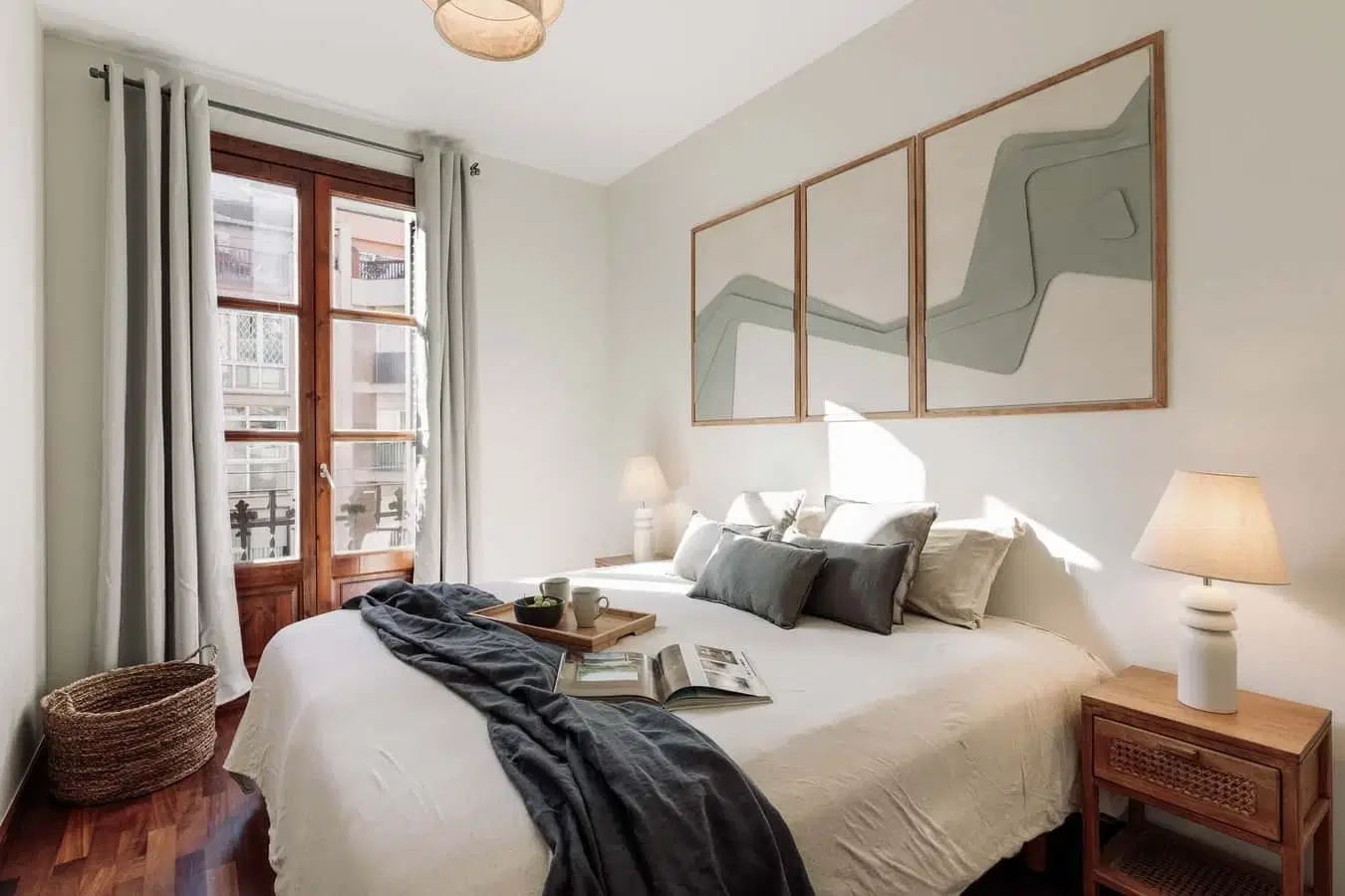 SPC 8036, Barcelona – #160539: 2 Bedroom 2 Bathroom (Carrer De Villarroel)