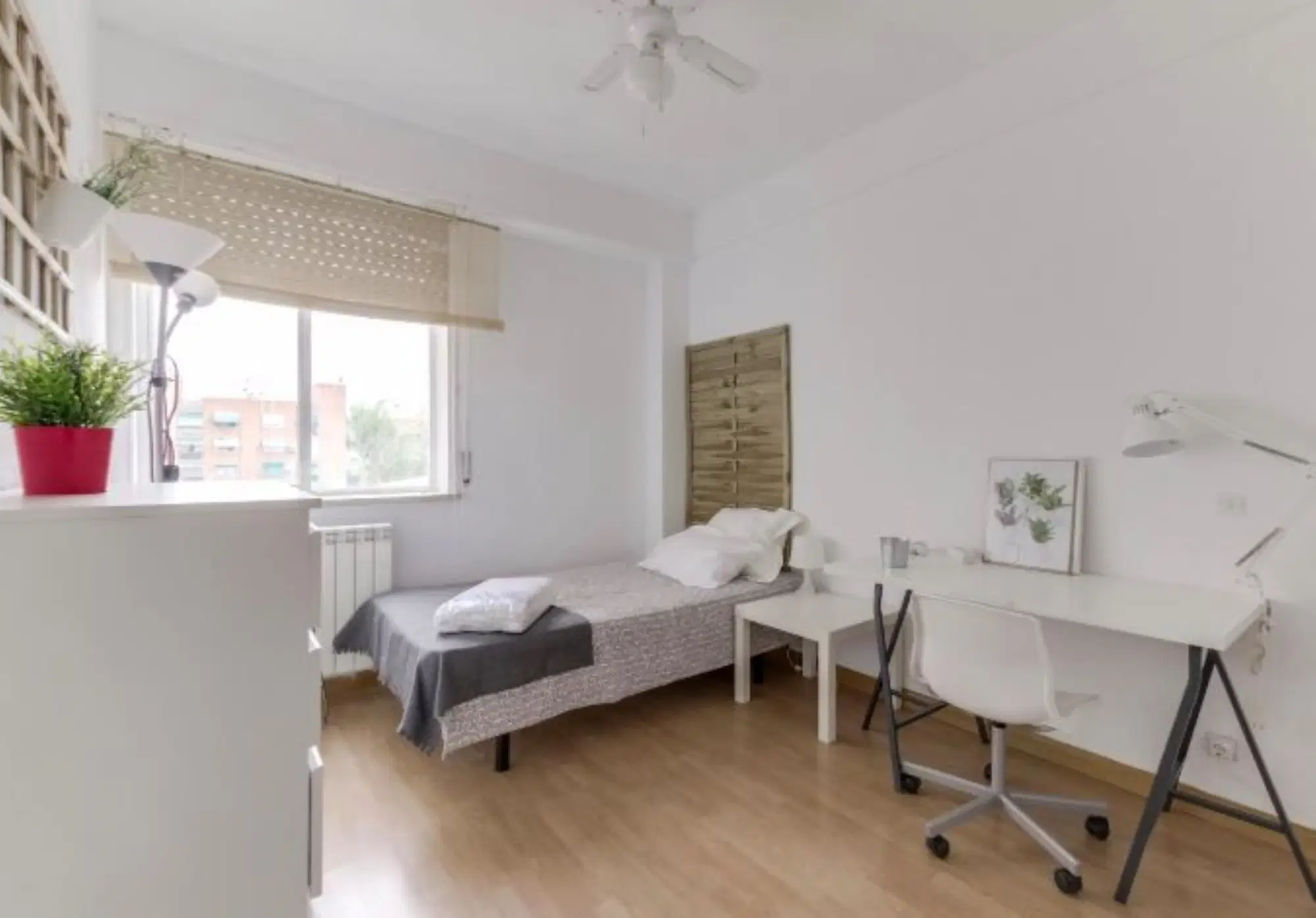 SPC 28039, Madrid – #37036: 3 Bedroom 1 Bathroom (Calle De Valderrey)