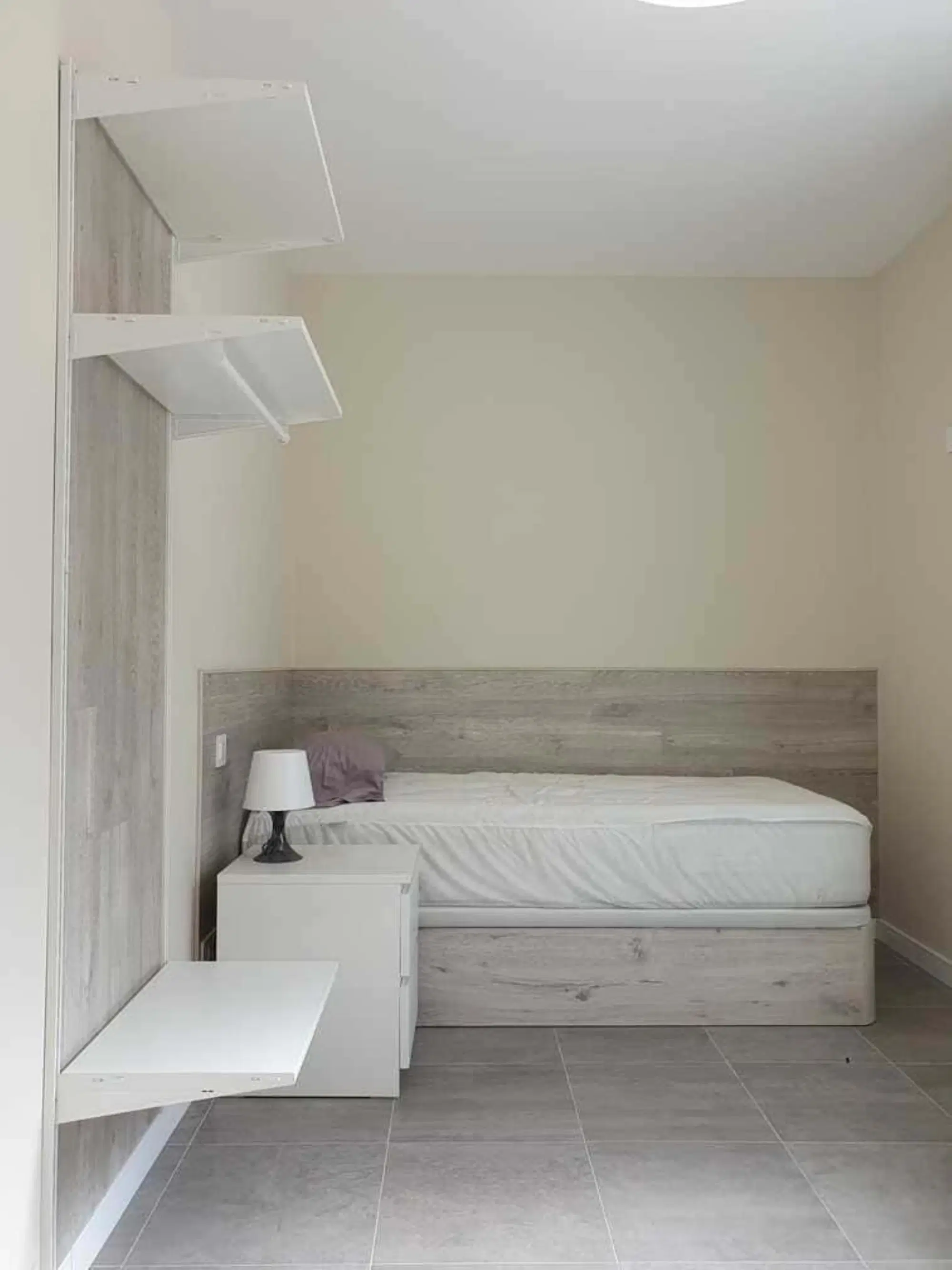 SPC 28038, Madrid – #177370: Room in 4 Bedroom 2 Bathroom (Calle De Carlos Solé)