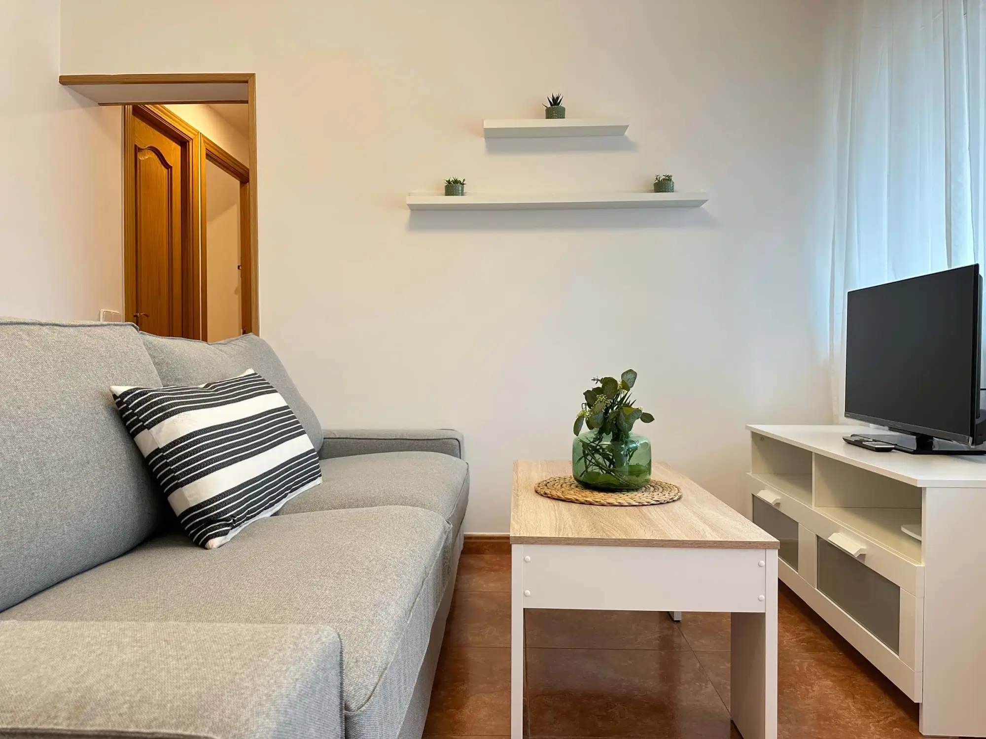 SPC 28024, Madrid – #184532: 3 Bedroom 1 Bathroom (Calle De Carracedo)