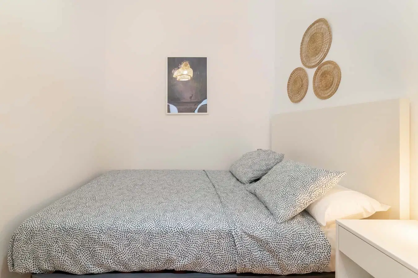 SPC 8007, Barcelona – #128535: Room in 6 Bedroom 1 Bathroom (Ronda De La Universitat)