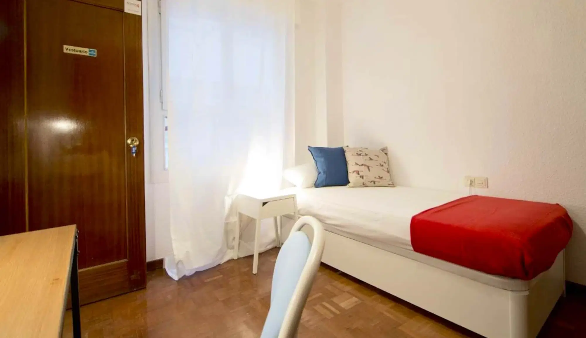 SPC 28002, Madrid – #130977: Room in 7 Bedroom 2 Bathroom (Calle Del General Zabala)