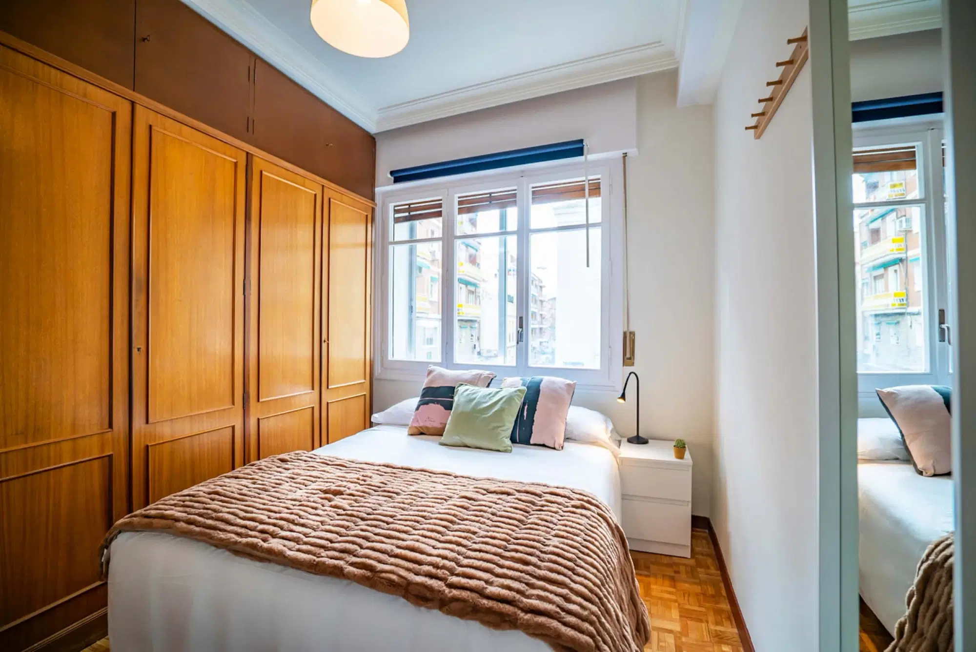 SPC 28002, Madrid – #131452: Room in 10 Bedroom 2 Bathroom (Calle De Sánchez Pacheco)