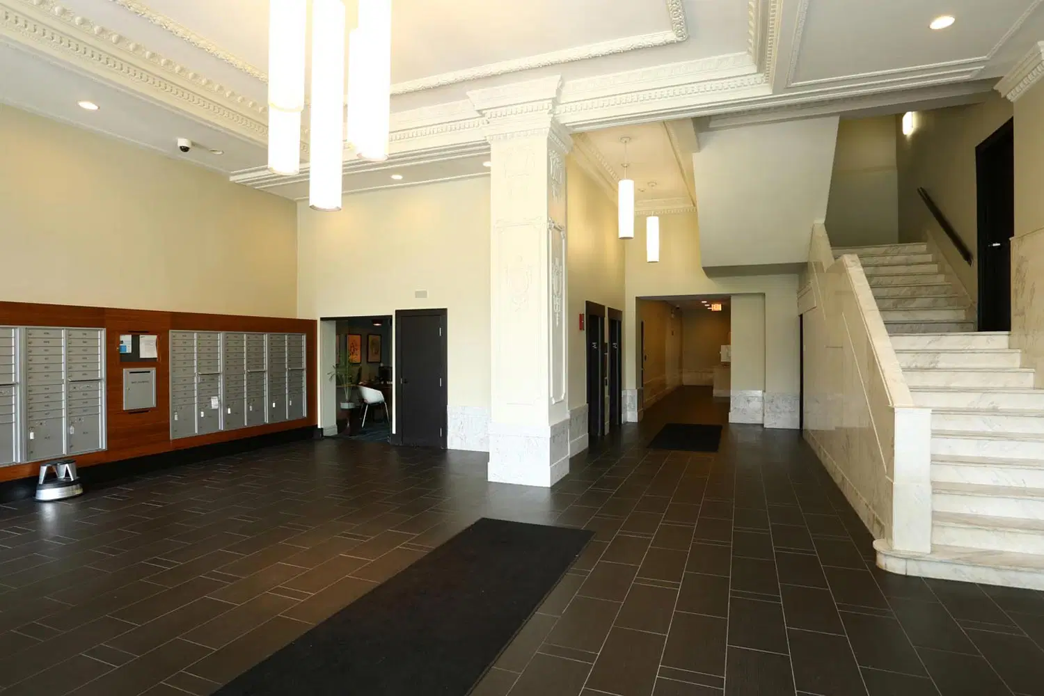 The Sutherland, Chicago – Amenities