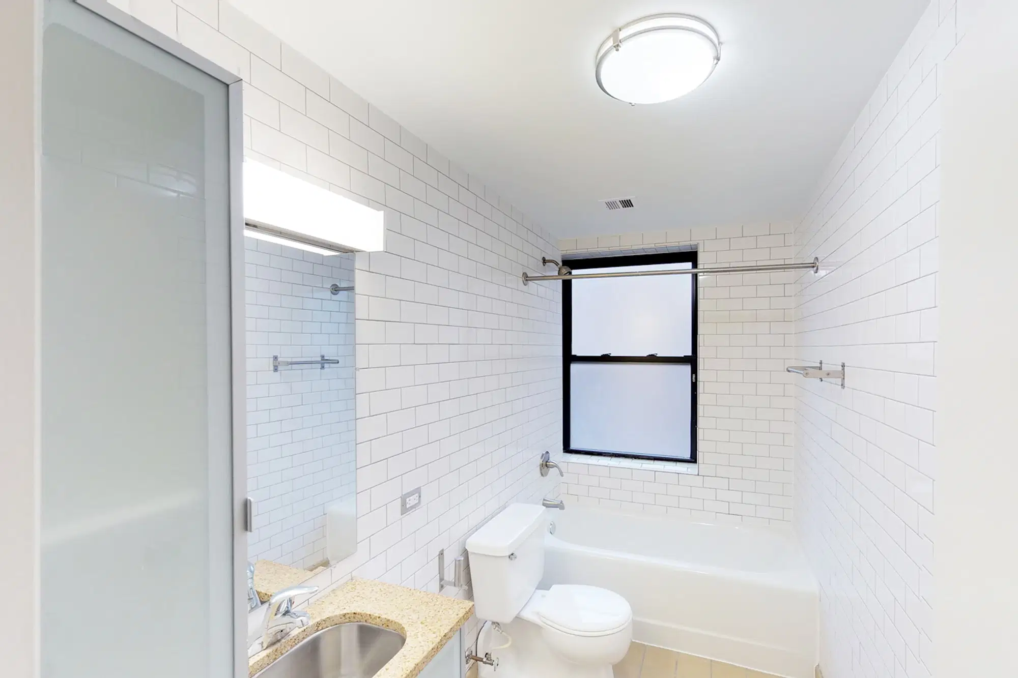 The Blackwood, Chicago – 2 Bed 1 Bath