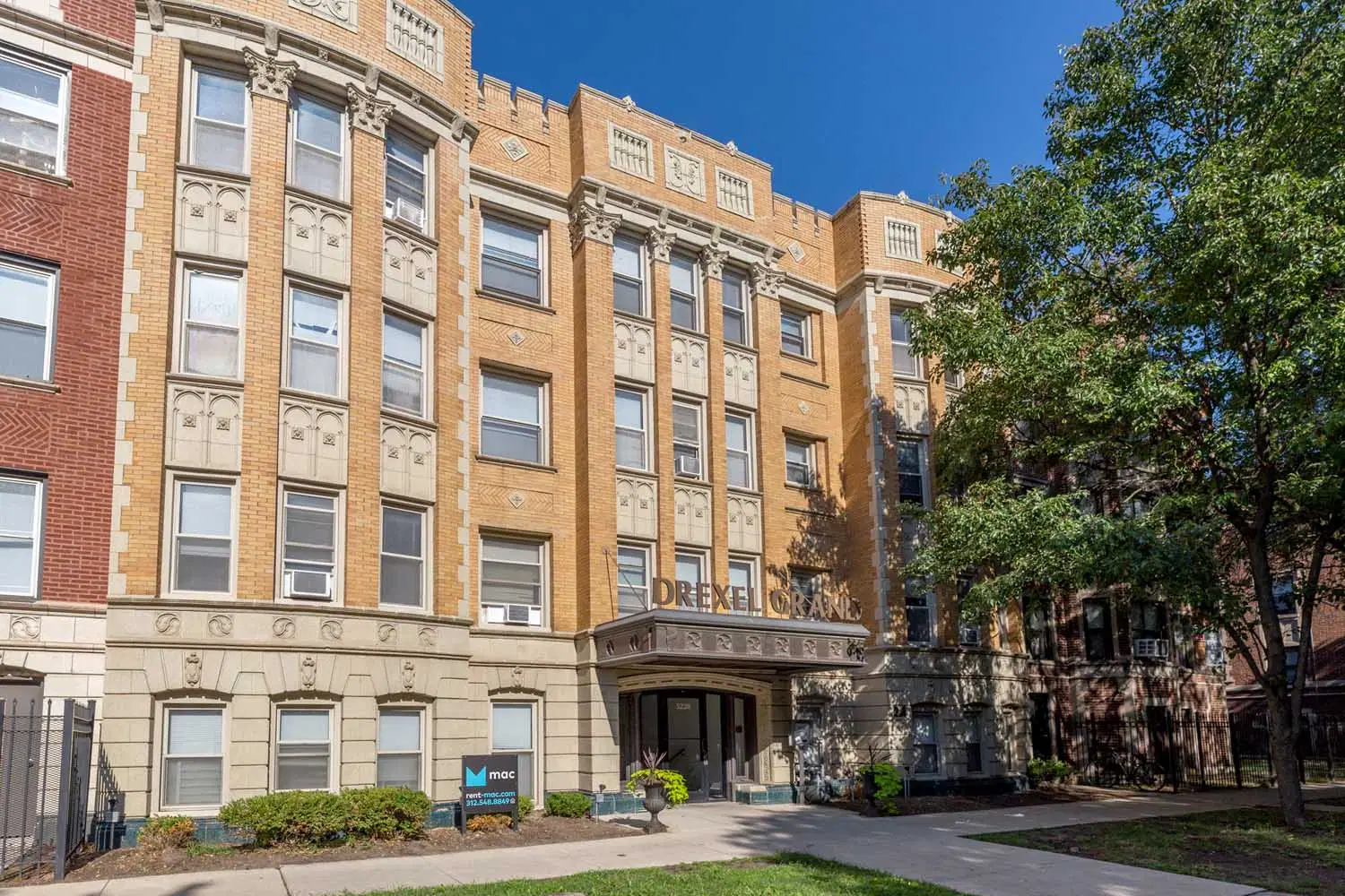 Drexel Grand, Chicago – Exterior
