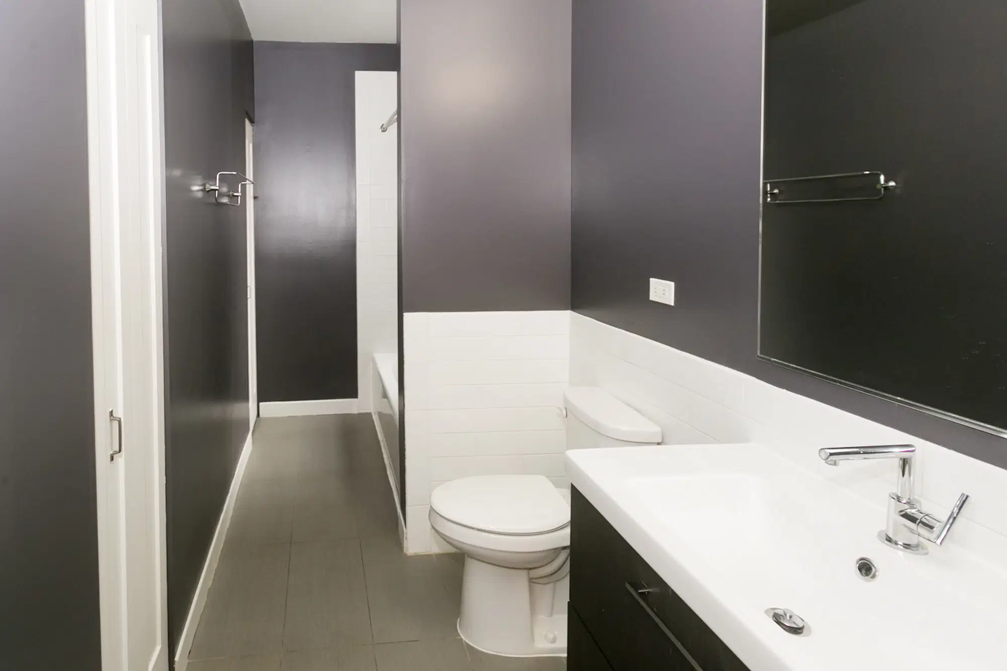 Paramour, Chicago – Bathroom